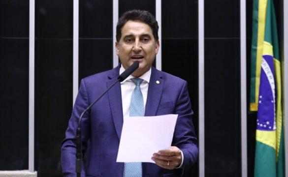 Vaquinhas solidárias regulamentadas online