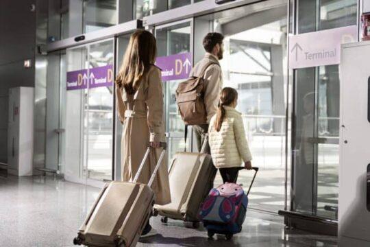 Viagem aérea atrasada e bagagem extraviada