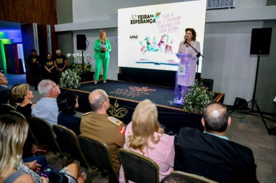 Marilisa Boehm participa do lançamento da 32ª Feira da Esperança em Florianópolis