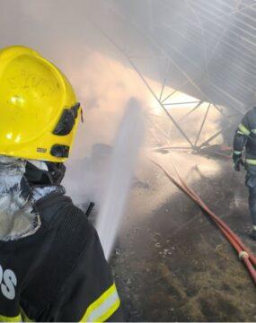 Incêndio em Pavilhão de Depósito em Criciúma
