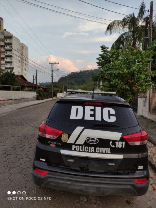 Operação Policial da Polícia Civil de SC em Florianópolis