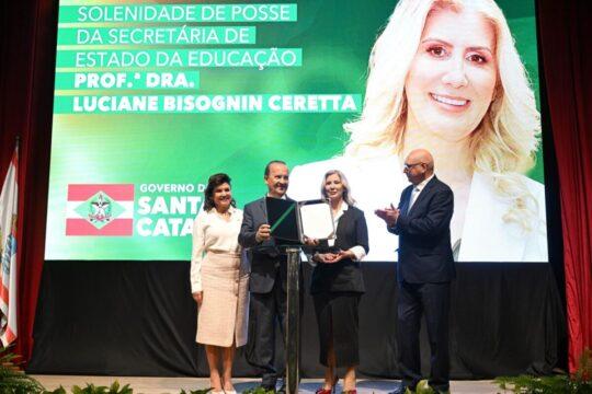 Luciane Ceretta - Secretária de Educação de SC