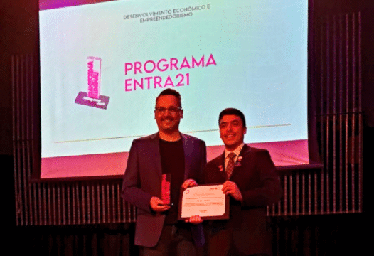 Prêmio Transforma Blumenau - Entra21