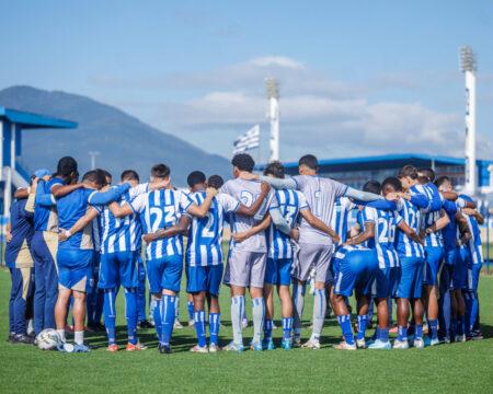 Jogadores do Avaí Sub-20 em treinamento