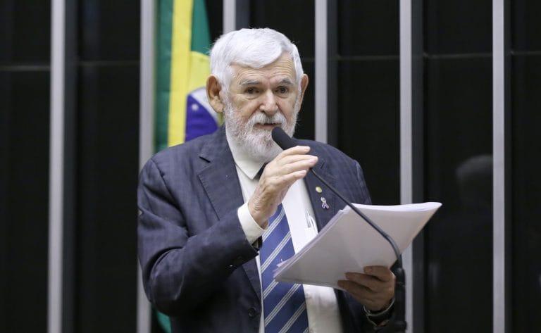 Proteção a pessoas idosas