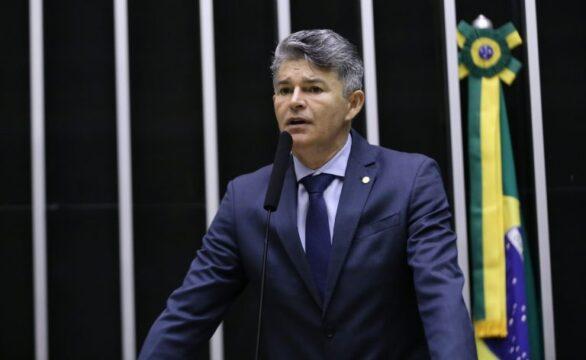 Projeto de Lei 4566/24 sobre compartilhamento de informações na fronteira