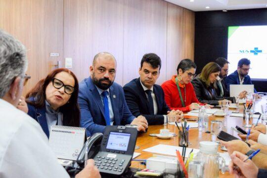 Gestores estaduais e Ministério da Saúde discutem políticas de saúde