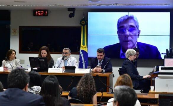 Imagem ilustrativa de cigarros eletrônicos