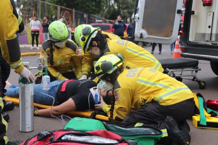 Simulação de resgate veicular em Faxinal dos Guedes - CBMSC