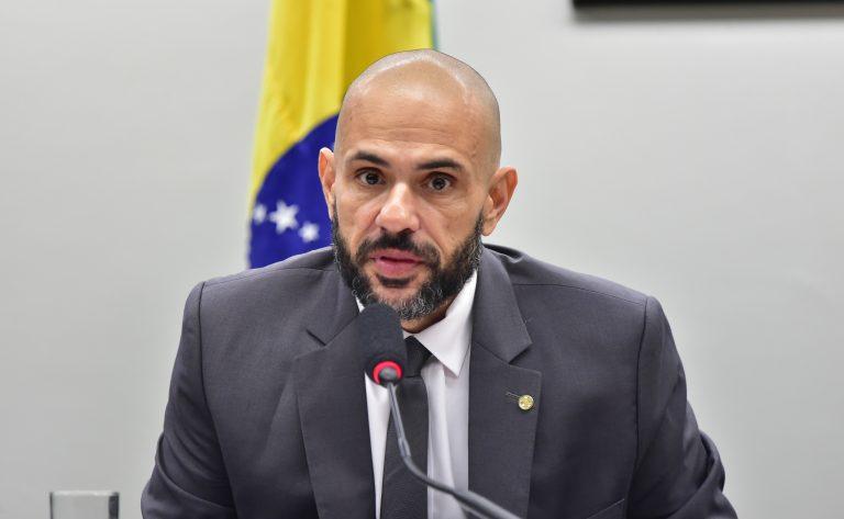 Drones sendo utilizados em operações de segurança pública