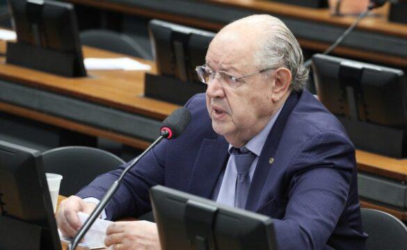 Comissão de Finanças e Tributação da Câmara dos Deputados discute desafios técnicos da reforma tributária