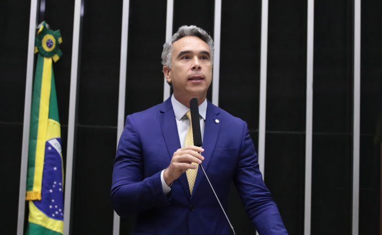 Estudante em curso pré-vestibular gratuito