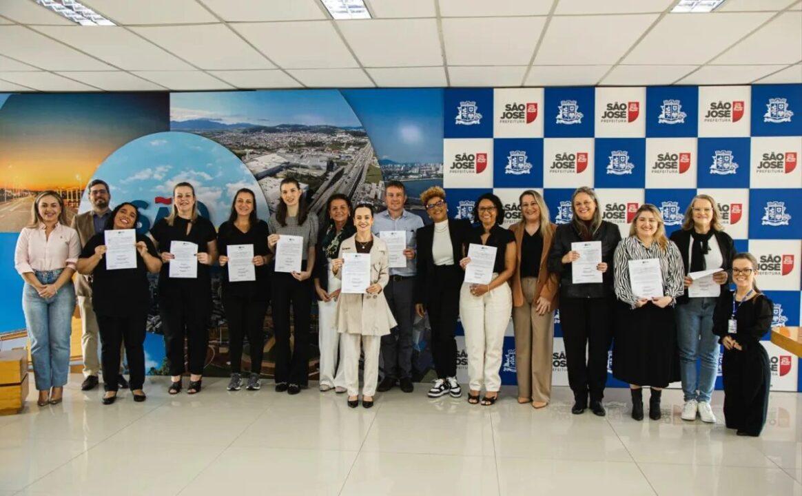 Novos profissionais de saúde empossados em São José