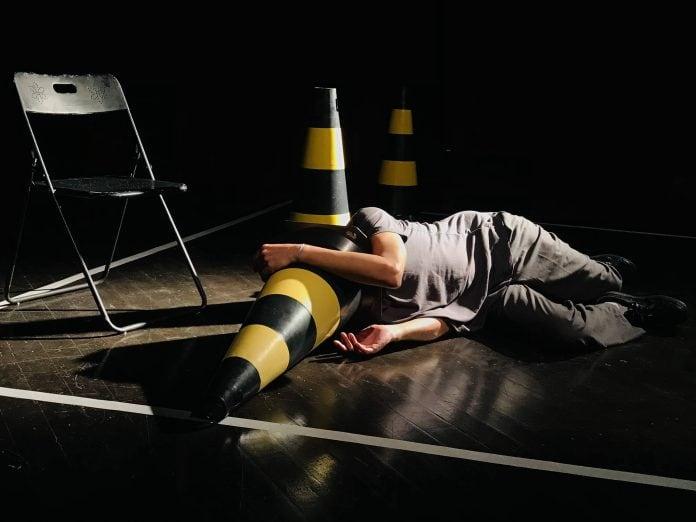 Apresentação gratuita no Teatro Carmen Fossari em Florianópolis