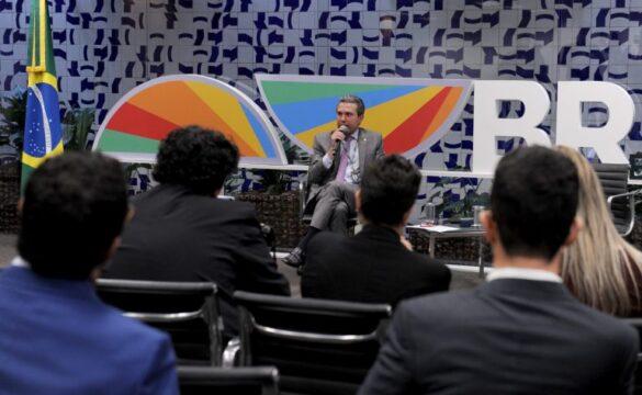 Deputado Fausto Pinato no evento do BRICS