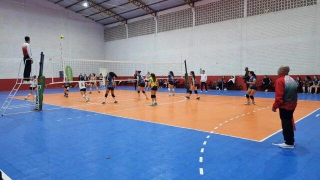 Basquete, Vôlei e Futsal Feminino em Destaque
