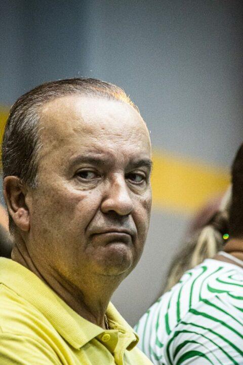 Governador Jorginho Mello condiciona recursos à filiação partidária
