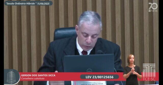 Controle governamental programa de bolsas SC