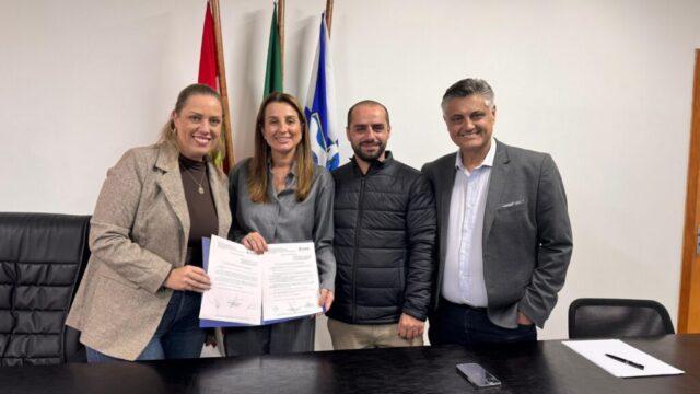 Leis em apoio a autistas em Balneário Camboriú