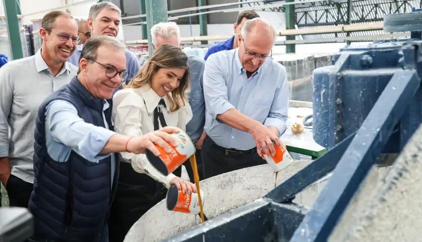 Visita de Alckmin e Sebrae à empresa Mister Cryl