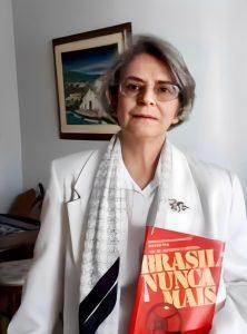 Foto da Professora Emérita Mara Coelho de Souza Lago