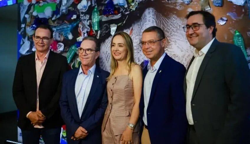 Catadores de materiais recicláveis em atividade