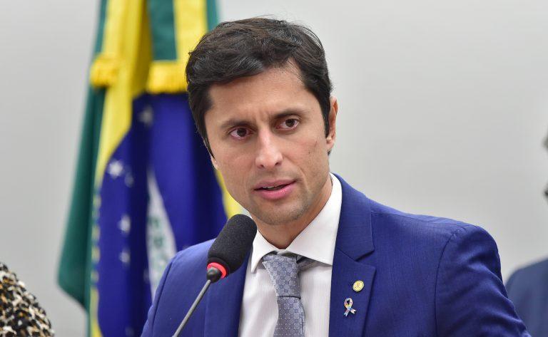 Imagem representativa de maus-tratos contra pessoas com deficiência