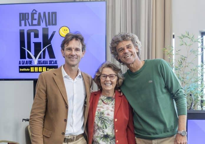 Famílias participando das atividades da Semana da Família no Instituto Guga Kuerten