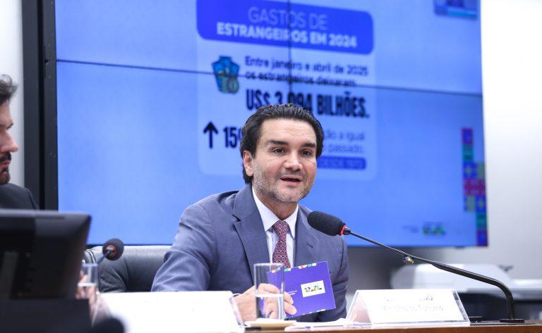 Turismo como matriz econômica do Brasil