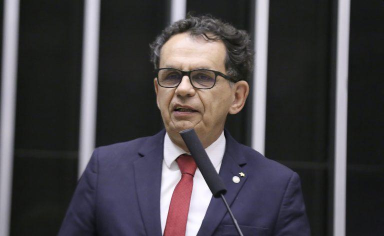 idosos na UTI privada