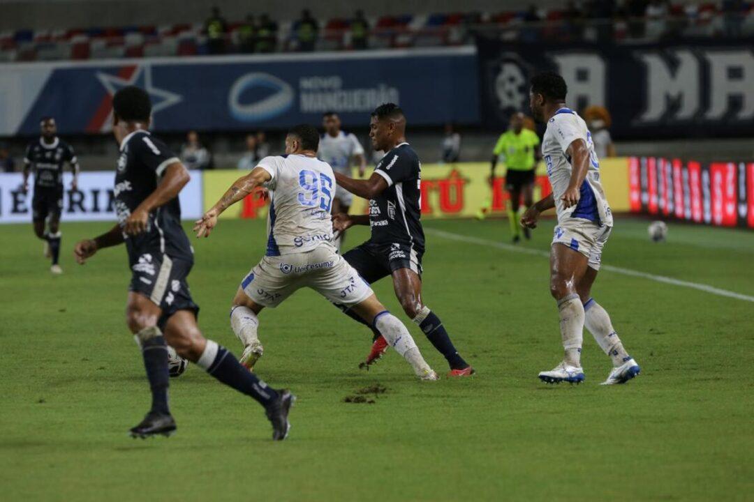 Clube do Remo x Avaí - Foto
