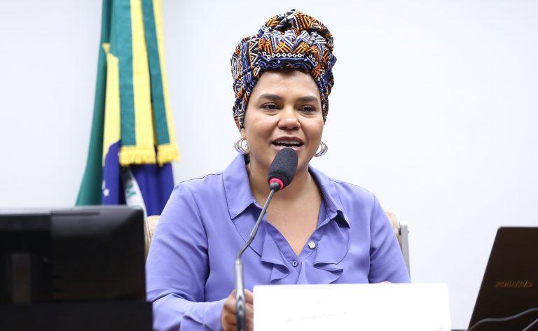 Imagem representativa do projeto de lei 699/25