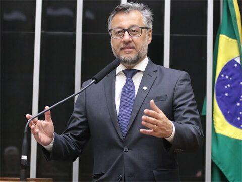 Contratos em Braile para pessoas com deficiência visual