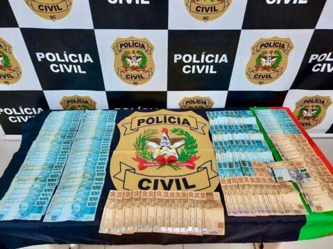 Automóvel suspeito em investigação policial