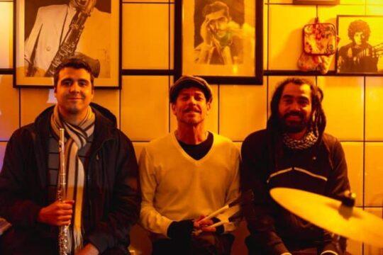 Elô Gonzaga e Choro Xadrez Trio - show gratuito em Florianópolis