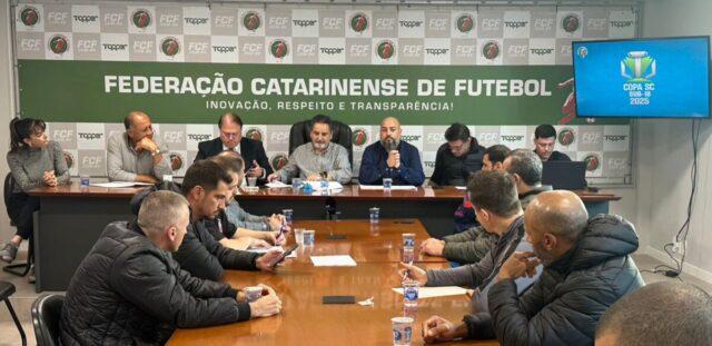 Times participantes da competição de futebol Sub-18 em Santa Catarina