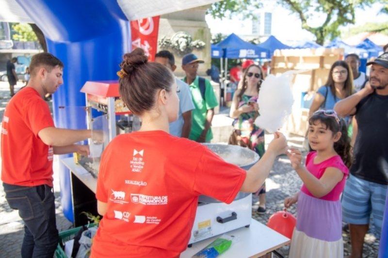 Feira Viva Cidade CDL 65 anos - Exposição de Veículos Antigos