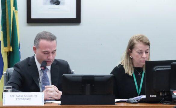 Deputado Gilvan da Federal em destaque