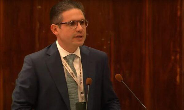 Presidente da Câmara dos Deputados, Hugo Motta, discursa sobre desafios ambientais e tecnológicos no 13º Fórum Jurídico de Lisboa