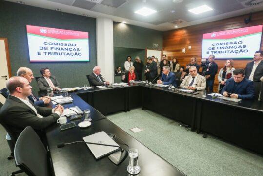 Imagem da votação do PL da LDO 2026 na Assembleia Legislativa de Santa Catarina