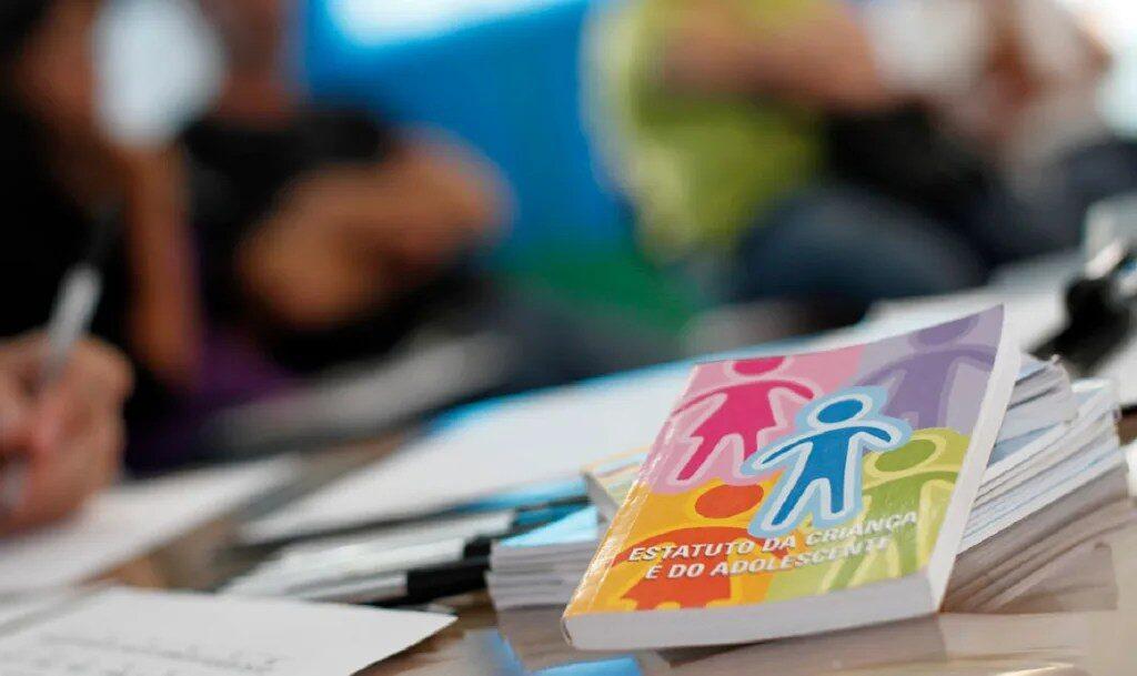 Mesa Diretora do Conselho Municipal dos Direitos da Criança e do Adolescente em São José