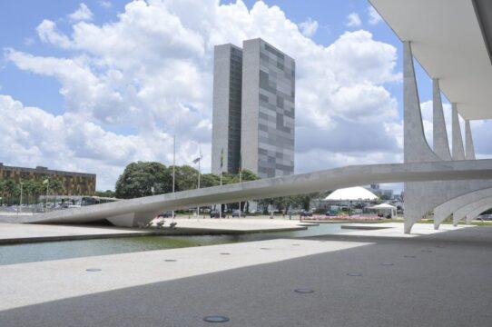 Imagem ilustrativa do Orçamento de 2025 destinado aos Fundos Regionais