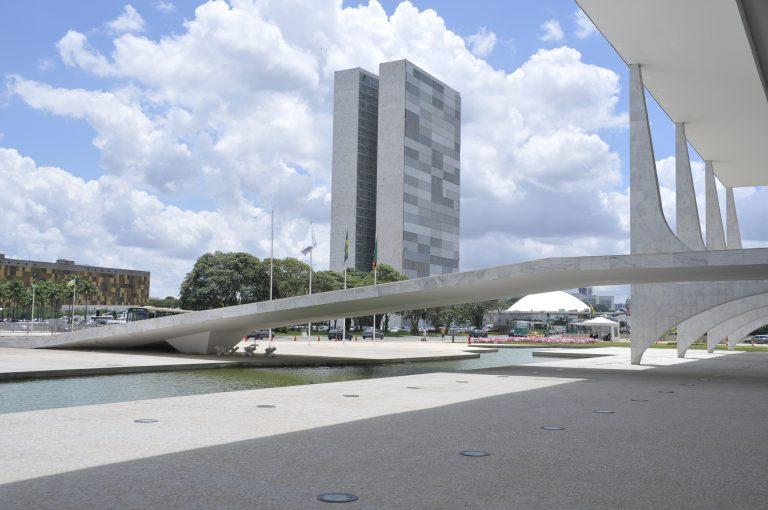 Imagem ilustrativa do Orçamento de 2025 destinado aos Fundos Regionais