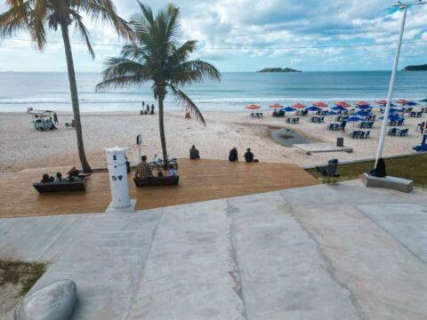Praça Charles Bento Pereira revitalizada em Florianópolis