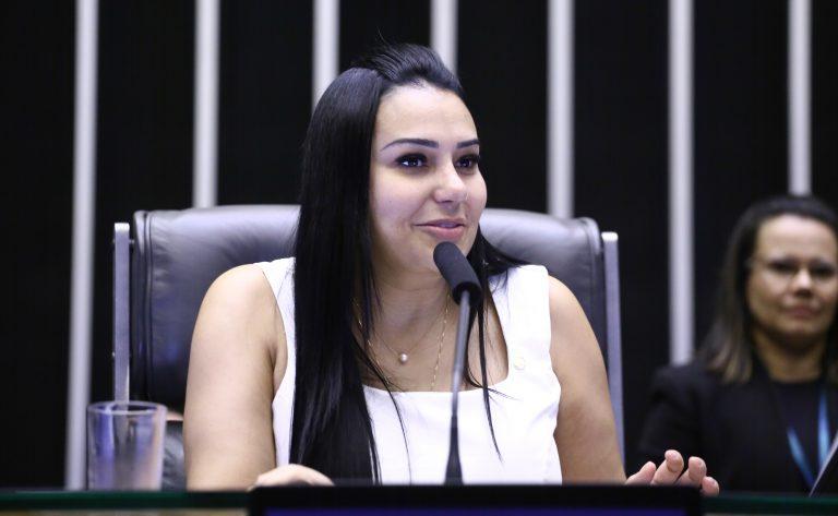Imagem representativa de uma discussão sobre assédio sexual