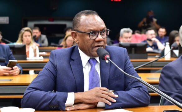 Imagem representativa da remoção de conteúdos ilegais na internet