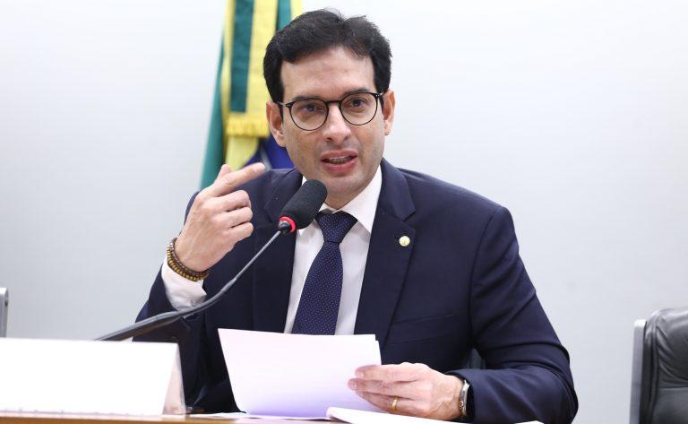Imagem representativa de um transportador autônomo de cargas