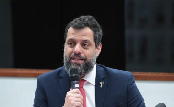 Acompanhamento psicossocial na assistência à população em situação de rua