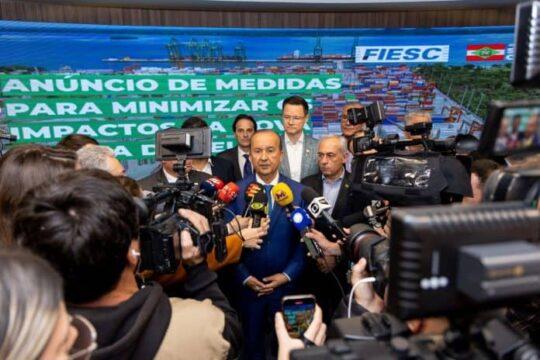 Governador Jorginho Mello anuncia medidas de R$ 435 milhões para apoiar setores afetados por tarifa dos EUA