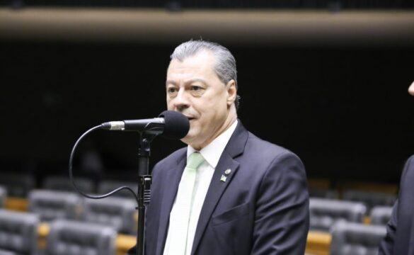 Cadastro de voluntários em ações de apoio em desastres